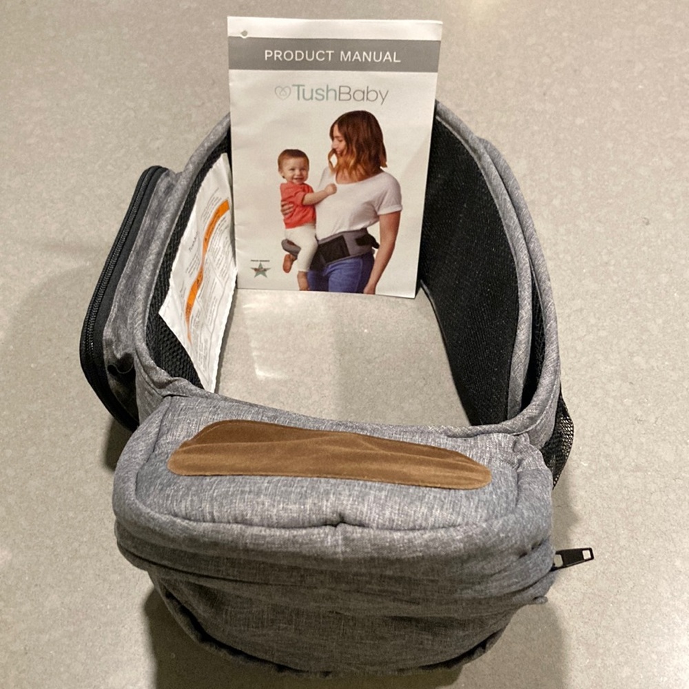 Tush baby hip carrier